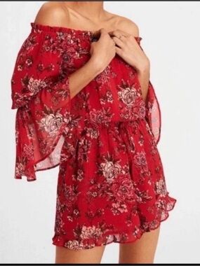 American Eagle Outfitters Red Floral Off-Shoulder Romper medium